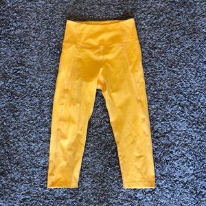 EUC Girlfriend Collective 19.5” Leggings Marigold